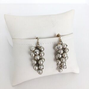 Vintage Pearl Cluster Dangle Clip On Earrings Collectable Estate Costume Jewelry